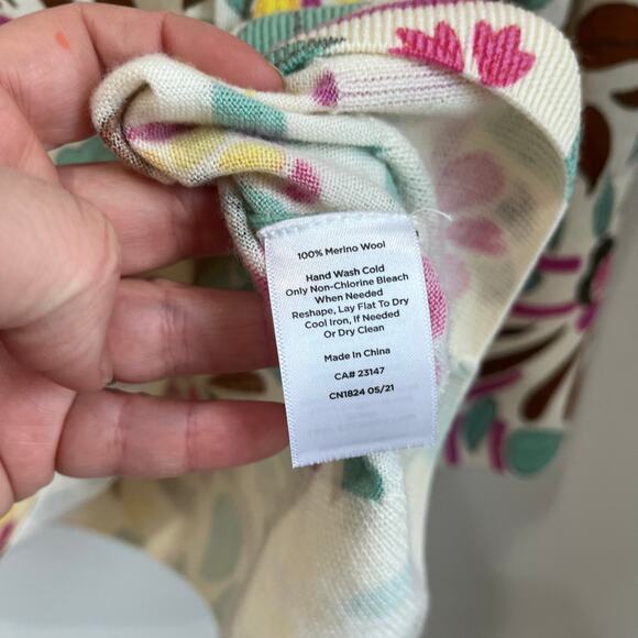 Talbots Pure Merino Wool Floral Print Long Sleeve Sweater Top Size L - Picture 8 of 9